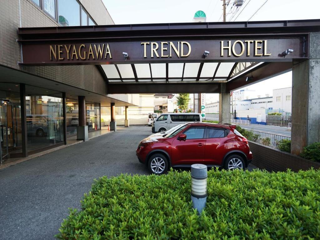 Neyagawa Trend Hotel Osaka Bagian luar foto